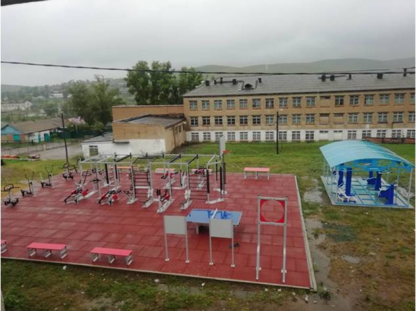 ​В Оловяннинском районе Забайкалья проведен ремонт в восьми образовательных учреждениях